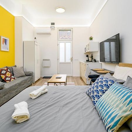 Stylish Yellow Suite In The Heart Of 布达佩斯 外观 照片