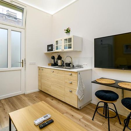 Stylish Yellow Suite In The Heart Of 布达佩斯 外观 照片